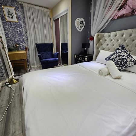 Wallwood Rooms Londra Esterno foto